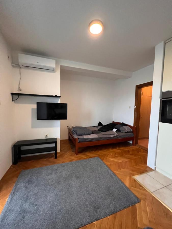 Stankela Apartment Novi Sad Exteriér fotografie